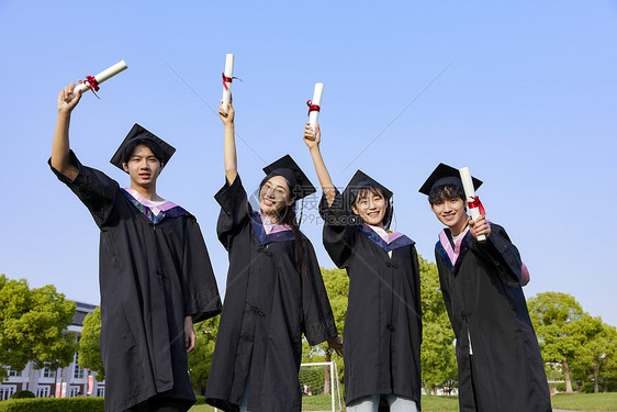 大学生毕业形象图片