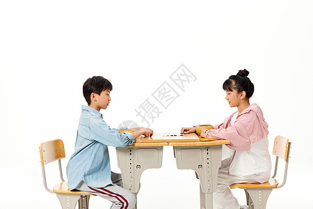 儿童围棋对决图片