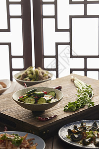 中式凉菜拍黄瓜图片