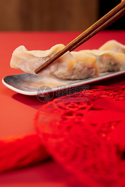 新年美味的饺子图片