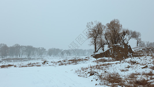 内蒙古呼和浩特大黑河冬季冰雪景观图片