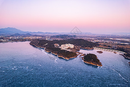 航拍夜景北京雁栖湖科学城背景图片