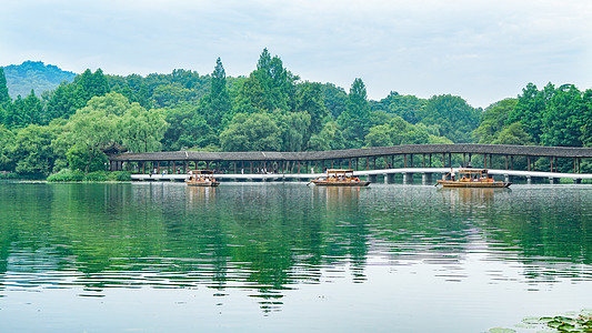 杭州风景西湖著名景点茅家坞古典长廊游湖踏青背景