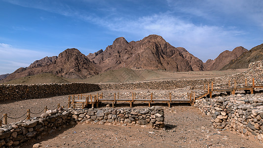 巴彦淖尔高厥塞旅游景区景观图片