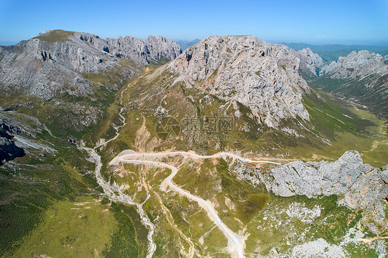 穿越洛克之路风景图片