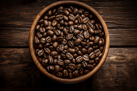 等待被加工成咖啡的咖啡豆图片