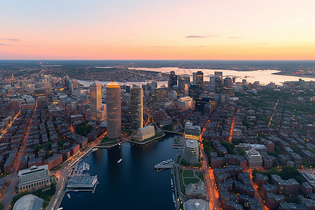 日落时的波士顿摩天大楼图片