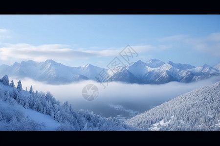 山上美丽的雪景图片