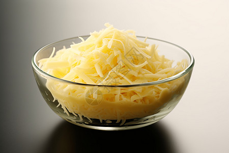 玻璃碗中的奶酪图片