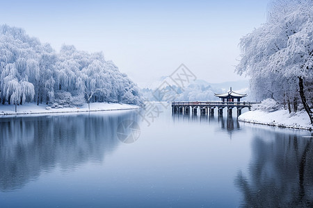 雪中的江面美景图片