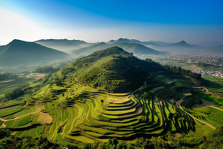 山间梯田风景图片