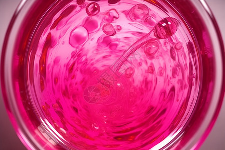 粉红色液体玻璃图片