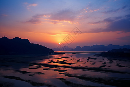 美丽的日出大海背景图片