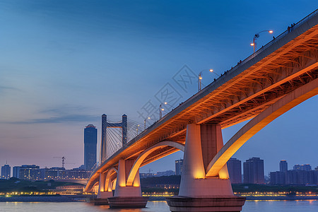 千思门大桥背景图片
