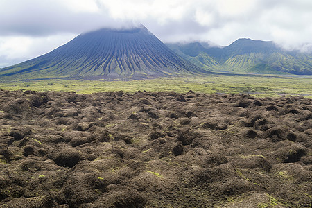 溶岩地貌巨大的火山口高清图片