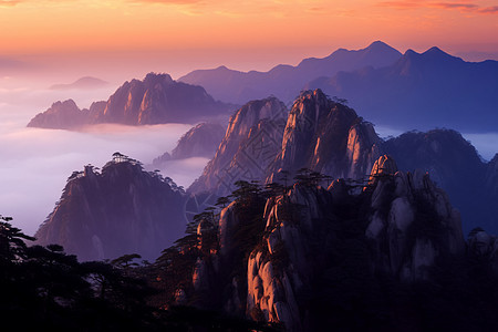 山峰和云海背景图片