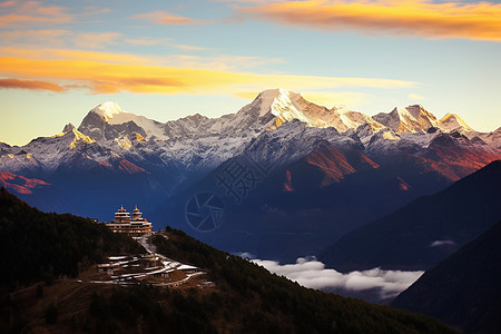 美丽的山脉和建筑物图片