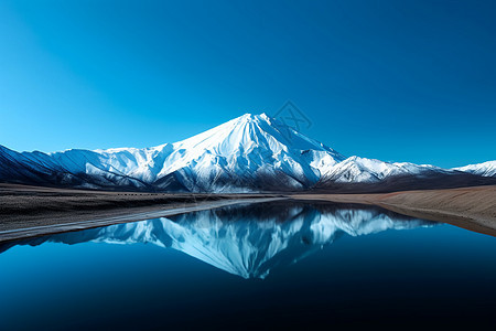 雪山美丽的风景图片