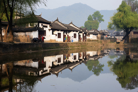 水上的古镇图片