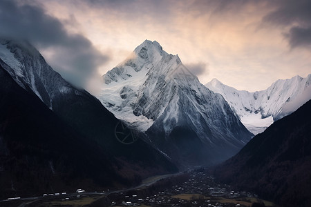 美丽的雪山图片