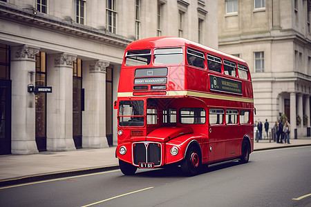 城市公共交通的双层巴士图片