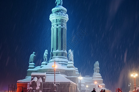 冬季冰城暴雪图片