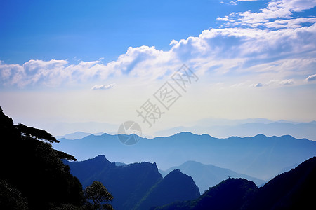 山脉天空的美景图片