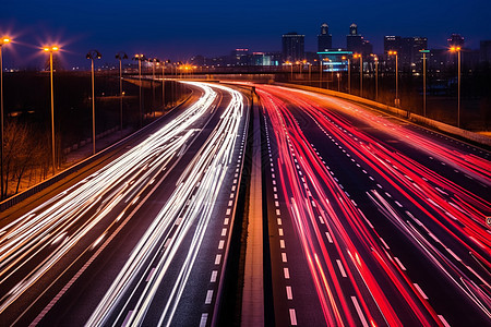 高速公路的夜晚景观图片