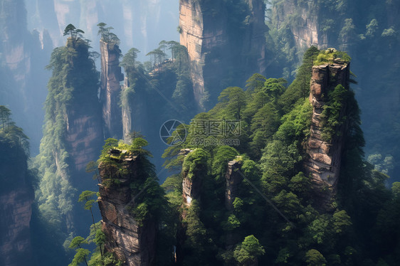 层层叠嶂的奇石群峰风景图片