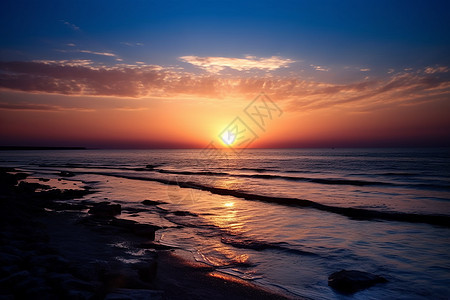 日落下的海洋海滩图片