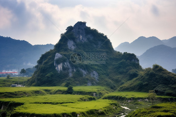 石头山全貌图片