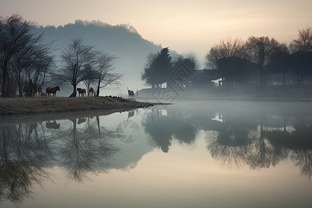 薄雾笼罩的湖泊背景图片