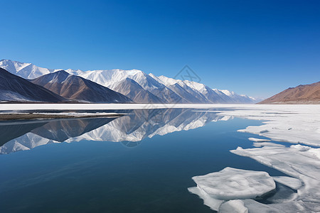 雪山的风景图片