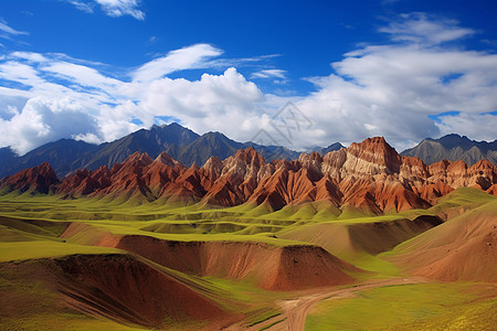 丹霞地貌的风景图片