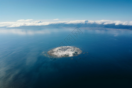 美丽的海洋岛屿景观图片