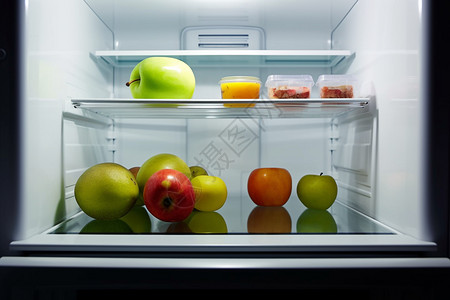 冰箱里的水果图片