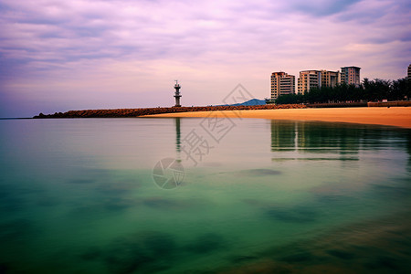 天空下的海边美景背景图片