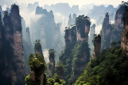 美丽的山间景色图片