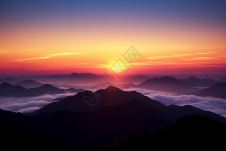 日出时的山景图片