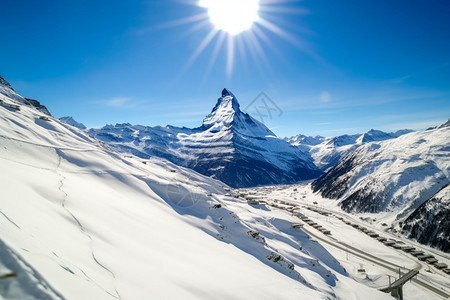 美丽自然的雪山风光图片