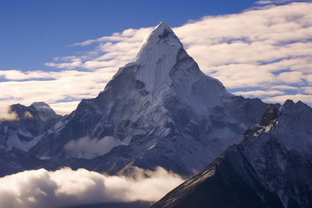 美丽巍峨的雪山图片