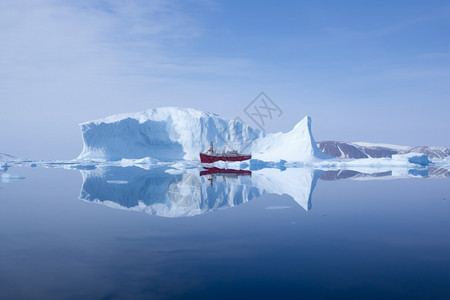 冰川和船舶图片