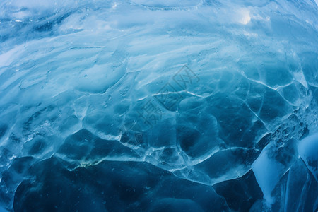冰冻湖面上的裂纹图片