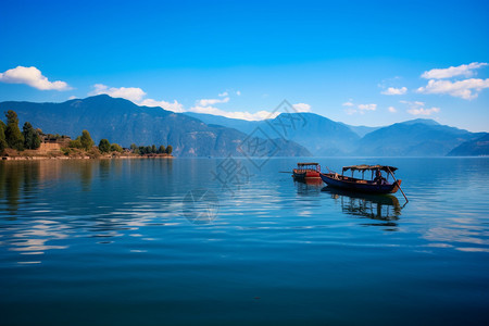 湖泊小船背景图片