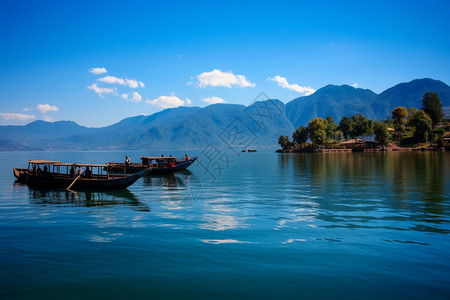 泸沽湖小船背景图片