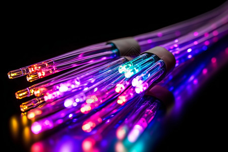 发光的光纤电缆图片
