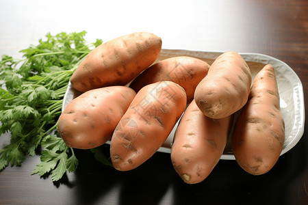 新鲜美味健康的土豆图片