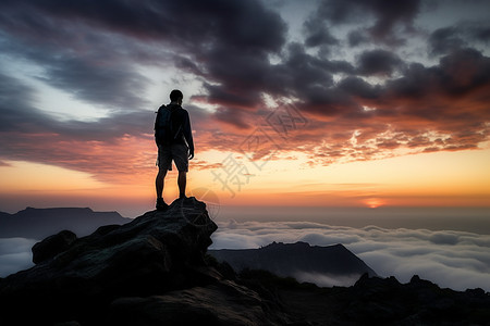 山顶的登山者图片