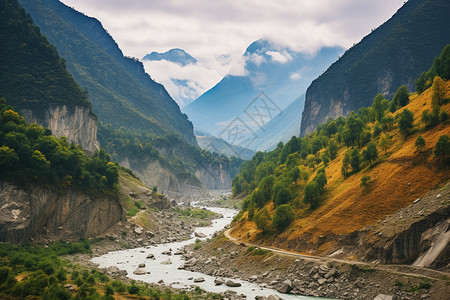 岩石峡谷的探险之旅图片