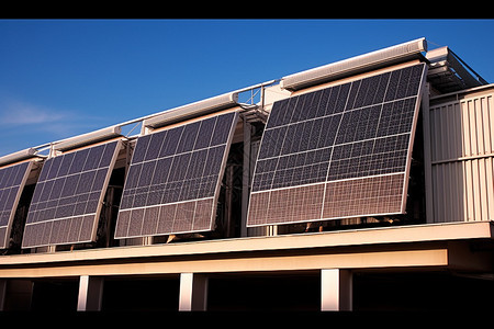 房屋上的太阳能电池板图片